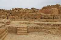 28 Piscine & Eglise du sud