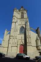 76 Eglise Saint-Pierre