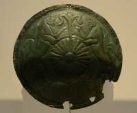 015 Applique (± 660) Tombe Regolini-Galassi