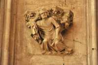 042 Socle (Transept)