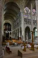 54 Basilique Saint-Denis (Autel & Nef)