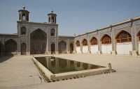 045 Mosquée Nassir ol Molk - Eglise
