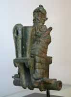 078 - Suse V - Un dieu monté sur un char ± 1500 *