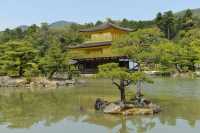072 Rokuon-ji (ou Kingaku-ji) Pavillon d'or