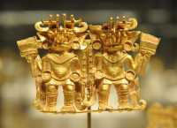 134 Personnages à tête de chauve-souris - Panama Parita (12°-16°s)