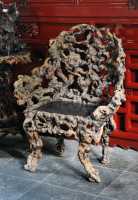 017 Fauteuil torturé