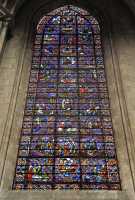 073 Histoire de St Julien l'hospitalier (vitrail offert par les poissonniers)