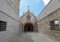 31 Eglise de la grotte du lait