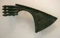 127 - Hache - Luristan à l’âge du fer (13°-6°s)