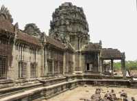 12-Galerie des Apsaras *