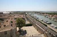 11 Rempart vu de la tour de Constance