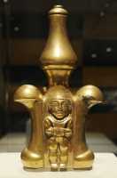 091 Poporo en or (fiole pour le poudre de chaux mastiquée avec les feuilles de coca) - Colombie (5°-10°s)