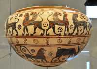 212 Dinos (Récipient pour mélanger le vin et l'eau - Corinthien (630-615)