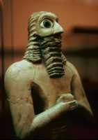 034 Orants (2700-2600) Temple carré du dieu Abu à Eshnunna