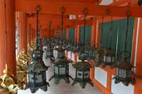 107 Kasuga (Temple Shinto) Lanternes