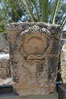 45 Décor sculpté de la synagogue