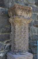 34 Synagogue - Colonne - décor probable de l'arche de la Loi