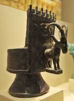 3 Encensoir de bronze - Arabie du S.O. (Milieu du 1° Millénaire BC)