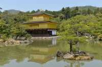 070 Rokuon-ji (ou Kingaku-ji) Pavillon d'or