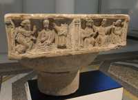 010 Cuve baptismale (12°s) Abbaye Saint-Larme à Selincourt