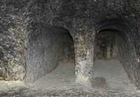 25 Tombeaux creusés dans le roc près du tombeau du Christ